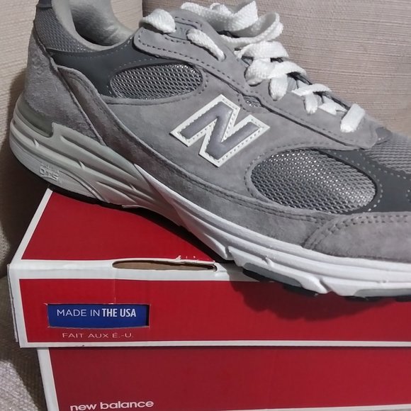 New Balance 993 Grey size 13 Silver White Gray Made In USA Men's Retro MR993GL - Picture 2 of 14